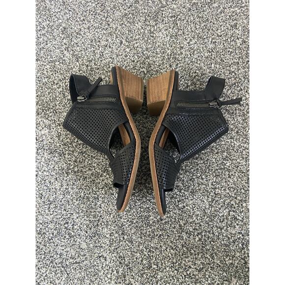 Sofft Sandals Womens 6.5 M Black Slip On Leather Casual Sara Peep Toe Block Heel - Picture 3 of 6